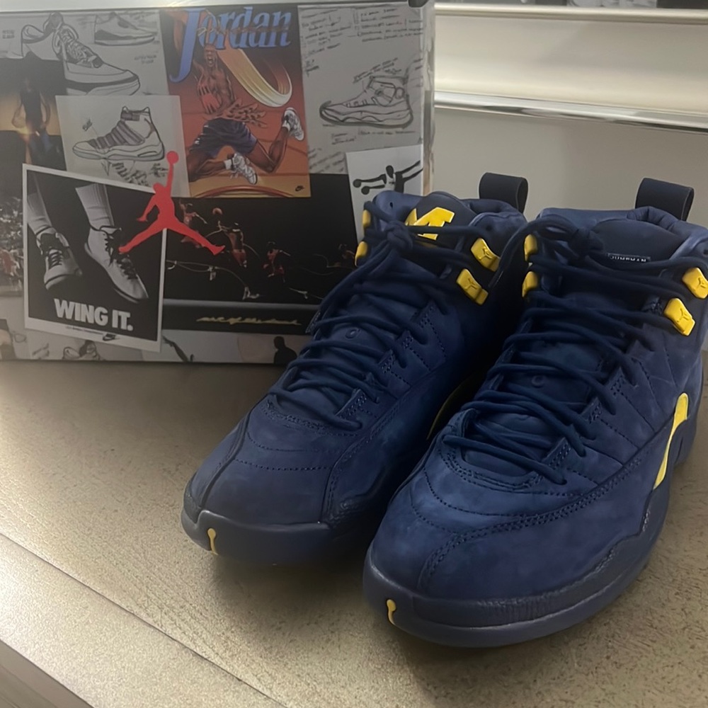 Air Jordan 12 retro Michigan college navy US 8